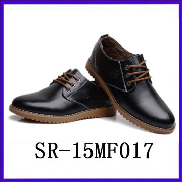 Nouvelle arrivée costume noir chaussures semelle en caoutchouc chaussures hommes genre chaussures